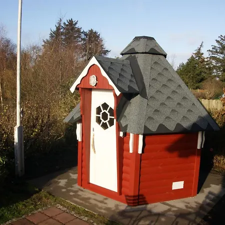 Holiday home Linnea