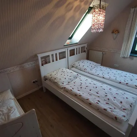 Linnea Holiday home